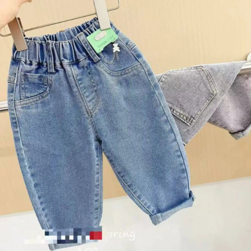 شلوار جین بچگانه وارداتی با کیفیت بالا
